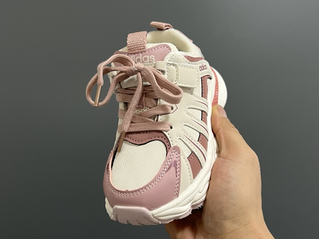 图片[3]-加绒A家新款儿童魔术贴老爹鞋 尺码：27-37码 贴心的加绒设计❄️保暖又舒适☁️ 魔术贴设计，穿脱方便✌🏻 橡胶大底，耐磨防滑✔️-选品中心