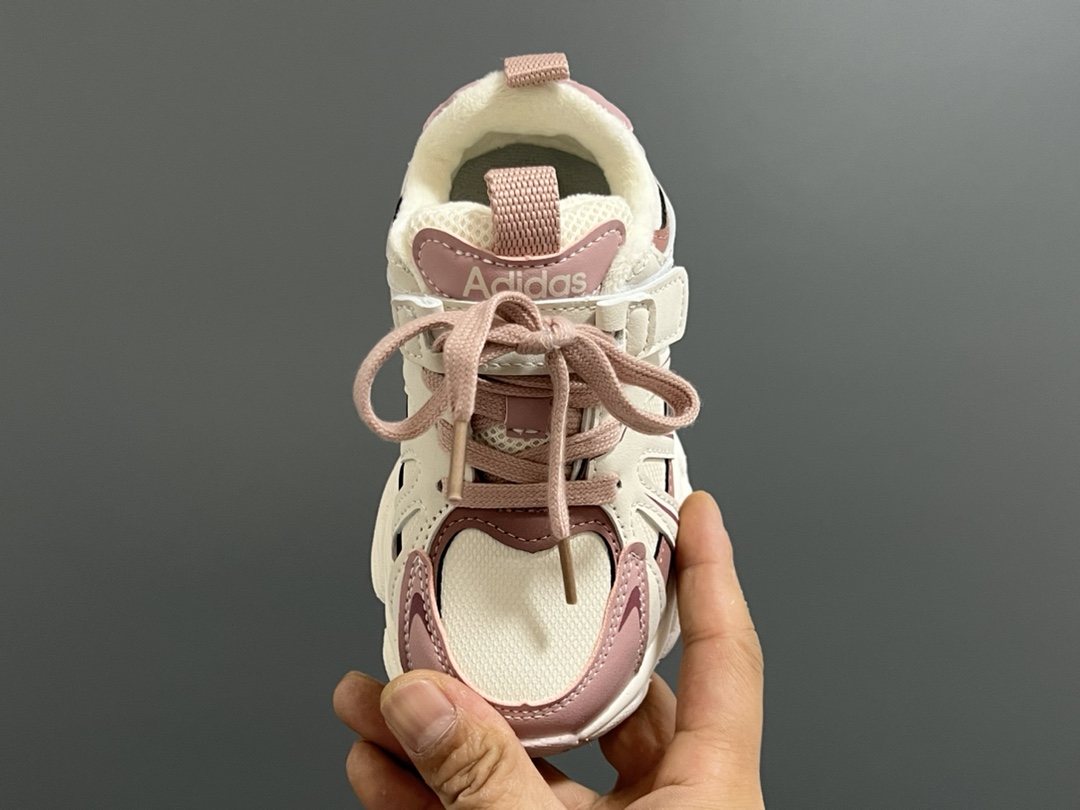 图片[7]-加绒A家新款儿童魔术贴老爹鞋 尺码：27-37码 贴心的加绒设计❄️保暖又舒适☁️ 魔术贴设计，穿脱方便✌🏻 橡胶大底，耐磨防滑✔️-选品中心