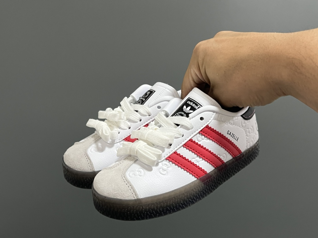 图片[2]-‼️‼️‼️ A家新款gazelle儿童魔术贴/鞋带款休闲鞋 尺码：24-37码 全网火爆的gazelle系列 超嗲的配色，上脚超好看😍 大小童魔术贴区分🆚匠心打造❤️ 橡胶耐磨防滑大底，脚感超赞👍🏻-选品中心