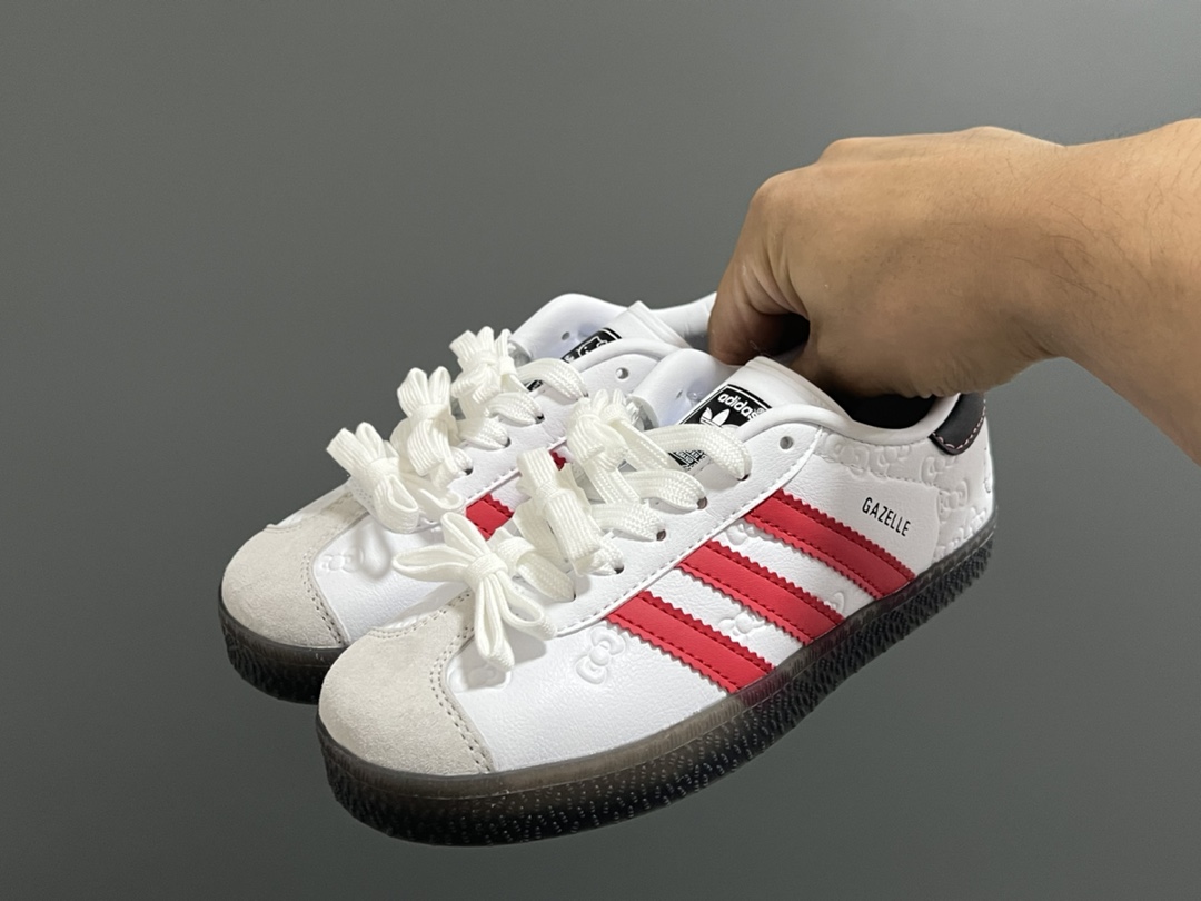 图片[2]-A家新款gazelle儿童魔术贴/鞋带款休闲鞋 尺码：24-37码 全网火爆的gazelle系列 超嗲的配色，上脚超好看😍 大小童魔术贴区分🆚匠心打造❤️ 橡胶耐磨防滑大底，脚感超赞👍🏻-选品中心