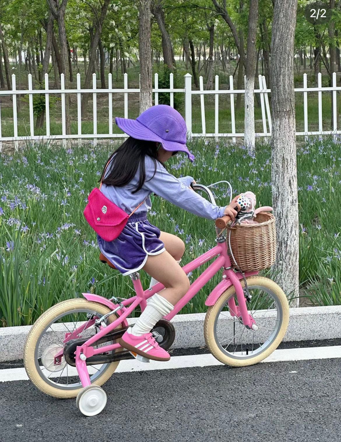 图片[9]-A家新款gazelle儿童魔术贴休闲鞋 尺码：24-37码 全网火爆的gazelle系列 超嗲的配色，上脚超好看😍 大小童魔术贴区分🆚匠心打造❤️ 橡胶耐磨防滑大底，脚感超赞👍🏻-选品中心