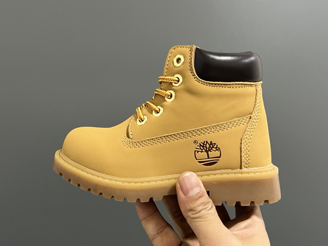 图片[4]-加绒款/单鞋款天伯仑高帮儿童亲子工装靴 尺码：26-37码， 经典天伯伦中帮系列🆕 加绒款和单鞋可选哦✌🏻 搭配亲子也超赞，仅驼色✔️ 优质皮料拼接，质感满满💯 橡胶耐磨防滑大底，脚感不言而喻👏🏻-选品中心