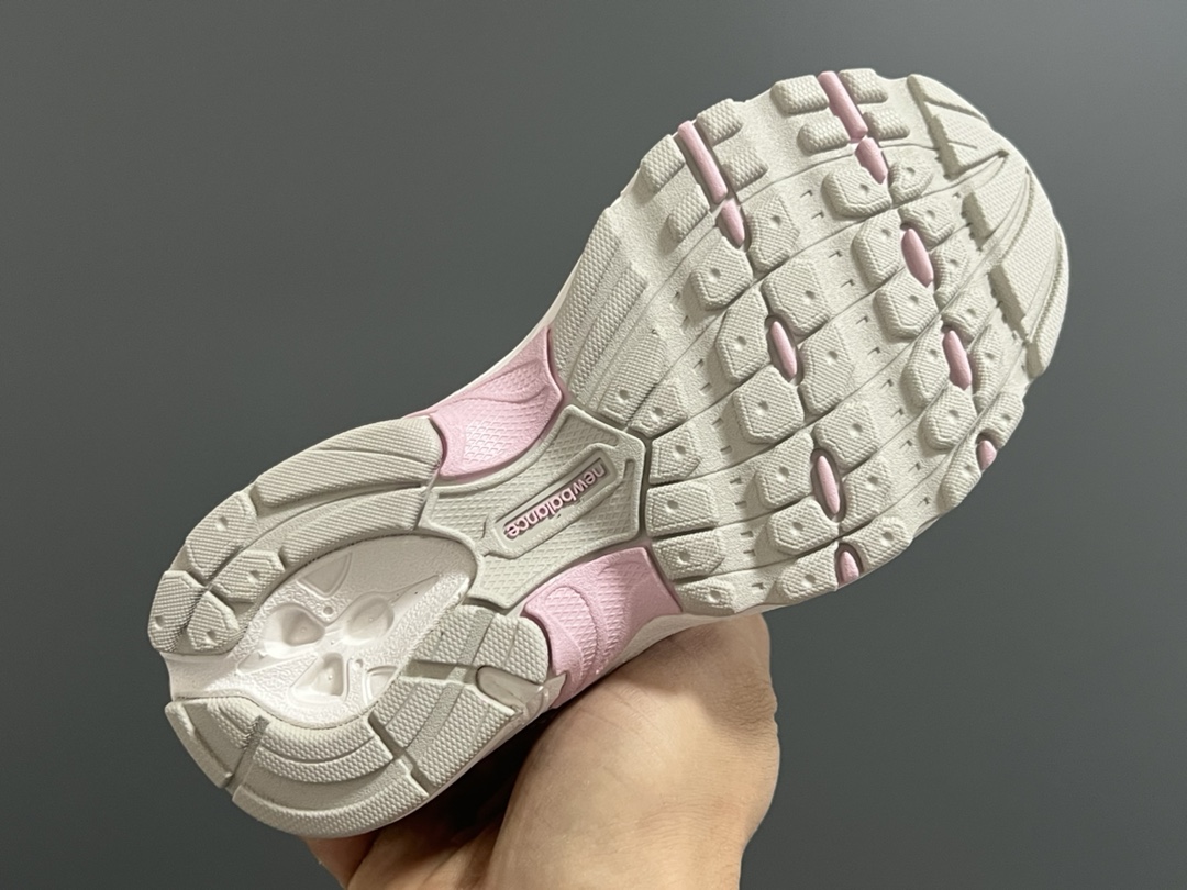 图片[5]-原单版牛B新款530网面儿童松紧带老爹运动鞋 尺码：26-37码 新工厂新工艺❤️ 经典NB530老爹款🆕 松紧带设计钱，穿脱超方便✌🏻 老爹款百搭又时髦✨-选品中心