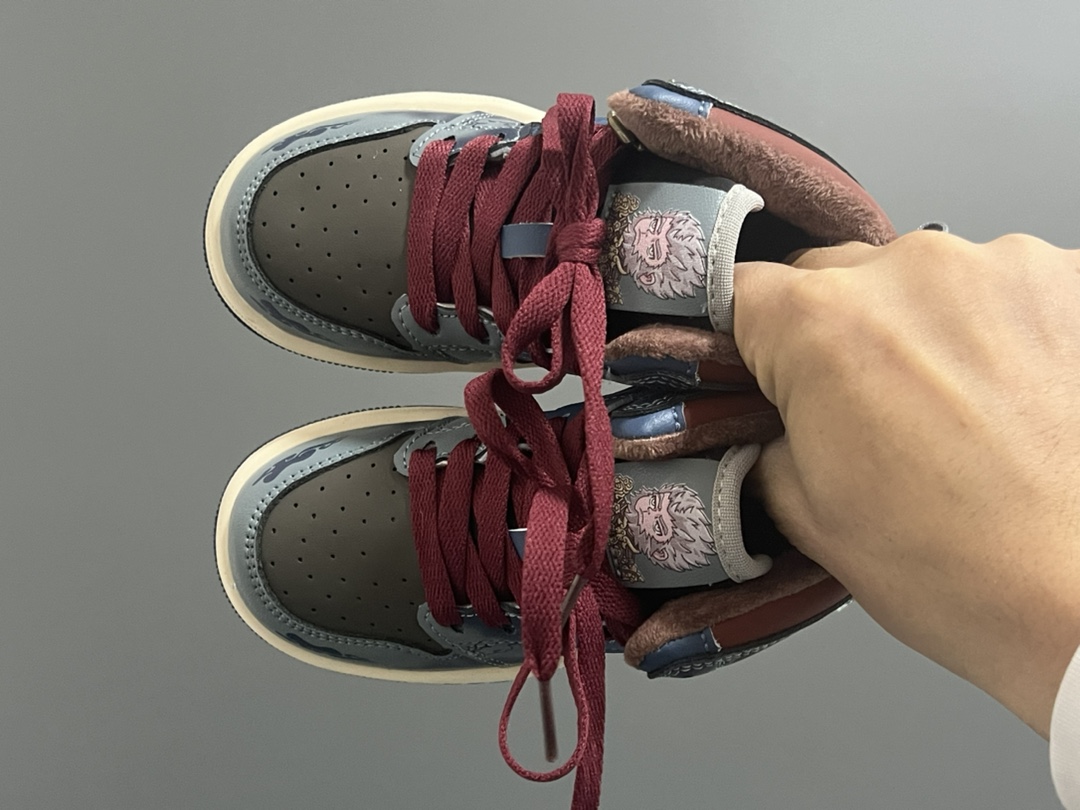 加绒款乔一中帮悟空联名儿童魔术贴运动鞋 尺码：27-37码 贴心的加绒设计，保暖又舒适❄️ 经典乔一中帮悟空联名款🆕 魔术贴设计，穿脱方便✌🏻 耐磨防滑大底，脚感超赞👍🏻-选品中心