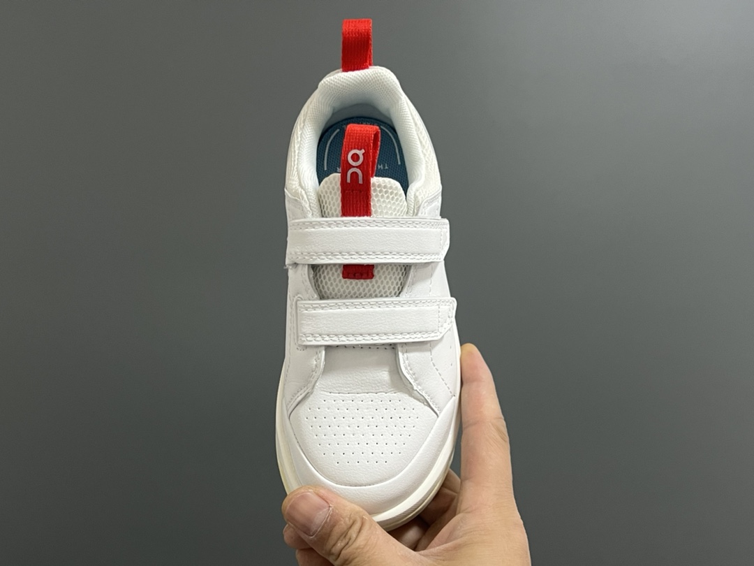 图片[6]-昂跑秋冬新款双魔术贴休闲运动鞋 尺码：26-37码 超爱的小众品牌—On昂跑 优质皮料拼接，质感满满💯 双魔术贴设计，穿脱超方便✔️ 橡胶耐磨防滑大底，脚感超赞👍🏻-选品中心