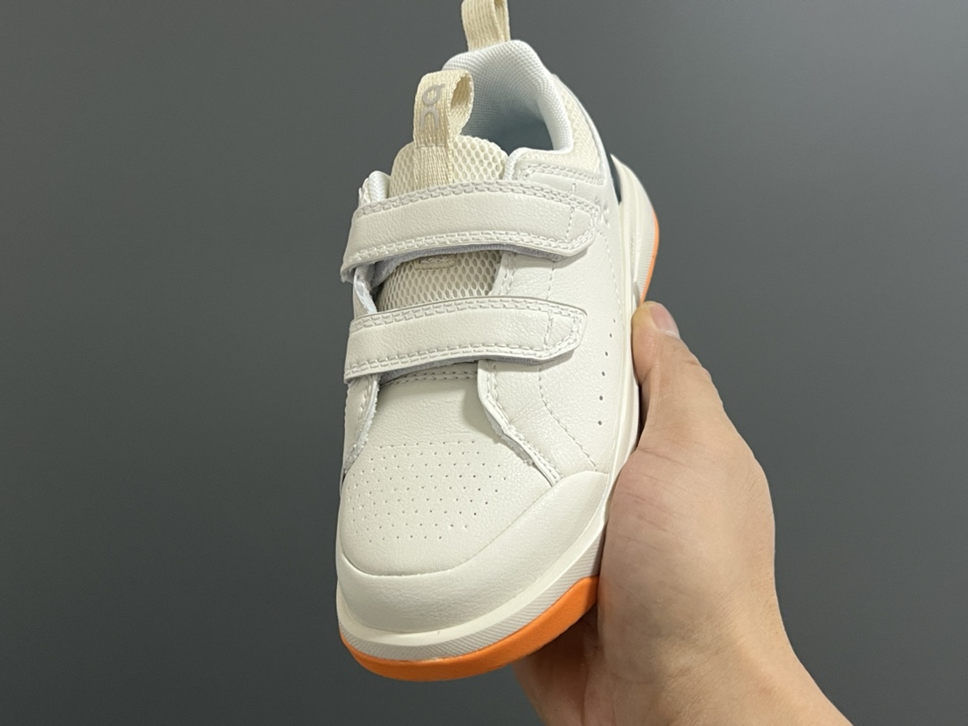 图片[3]-昂跑秋冬新款双魔术贴休闲运动鞋 尺码：26-37码 超爱的小众品牌—On昂跑 优质皮料拼接，质感满满💯 双魔术贴设计，穿脱超方便✔️ 橡胶耐磨防滑大底，脚感超赞👍🏻-选品中心