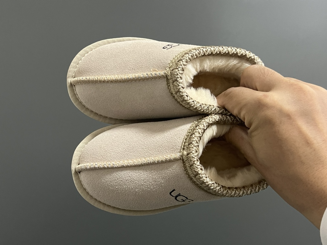 图片[2]-UGG民族风儿童低帮雪地靴 尺码：25-37码 经典UGG系列❄️ 民族风细节，质感满满💯 内里加绒加厚，保暖又舒适☁️ 橡胶耐克防滑大底，脚感超赞👍🏻-选品中心