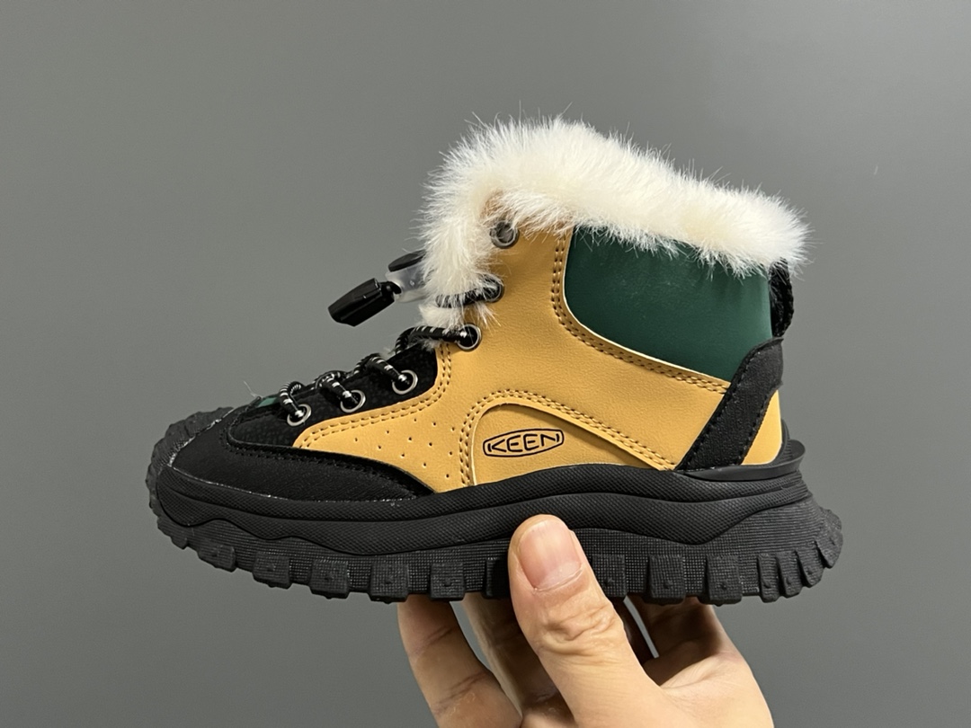 图片[4]-加绒KEEN高帮松紧扣儿童雪地靴 尺码：26-37 内里加绒加厚，保暖又舒适❄️ 潮牌KEEN设计，户外超合适✔️ 松紧扣设计，穿脱方便✌🏻 轮胎橡胶耐磨防滑大底，脚感不言而喻☁️-选品中心