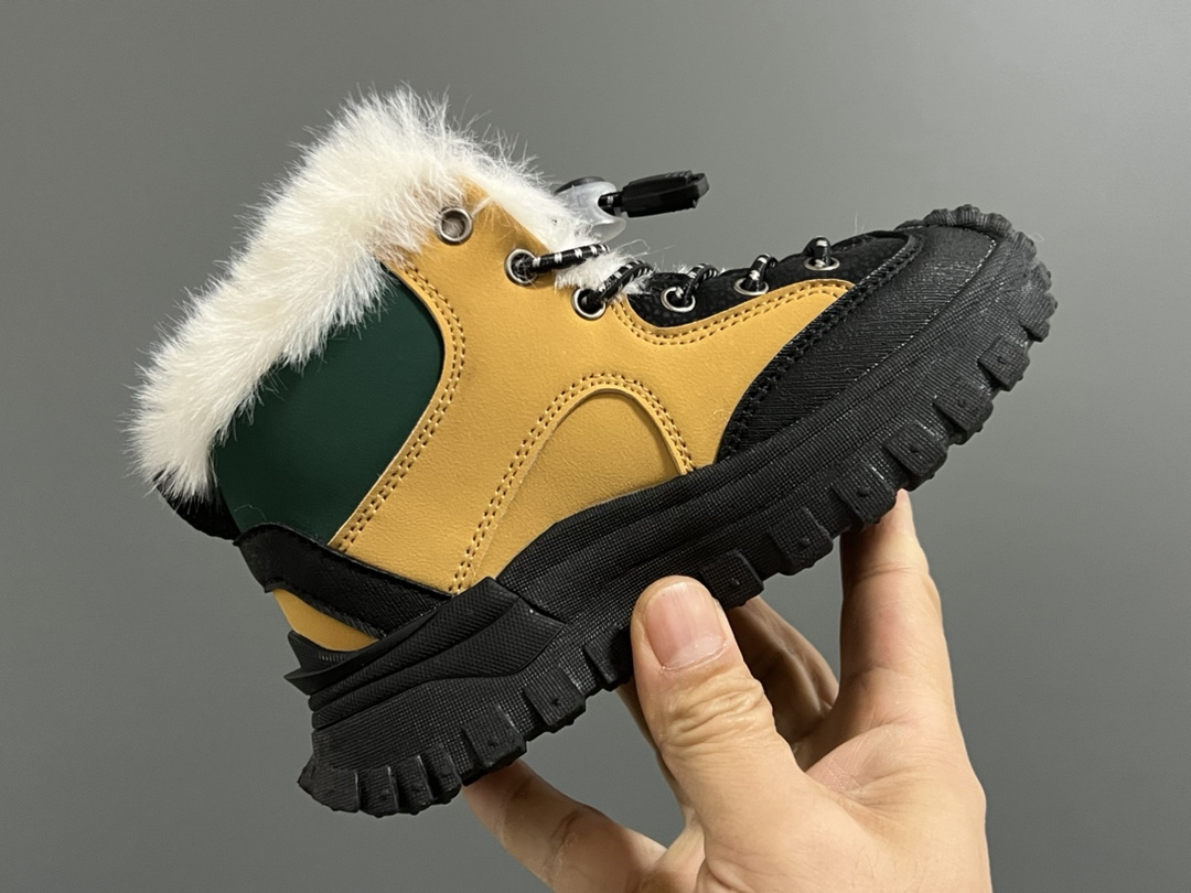 图片[7]-加绒KEEN高帮松紧扣儿童雪地靴 尺码：26-37 内里加绒加厚，保暖又舒适❄️ 潮牌KEEN设计，户外超合适✔️ 松紧扣设计，穿脱方便✌🏻 轮胎橡胶耐磨防滑大底，脚感不言而喻☁️-选品中心