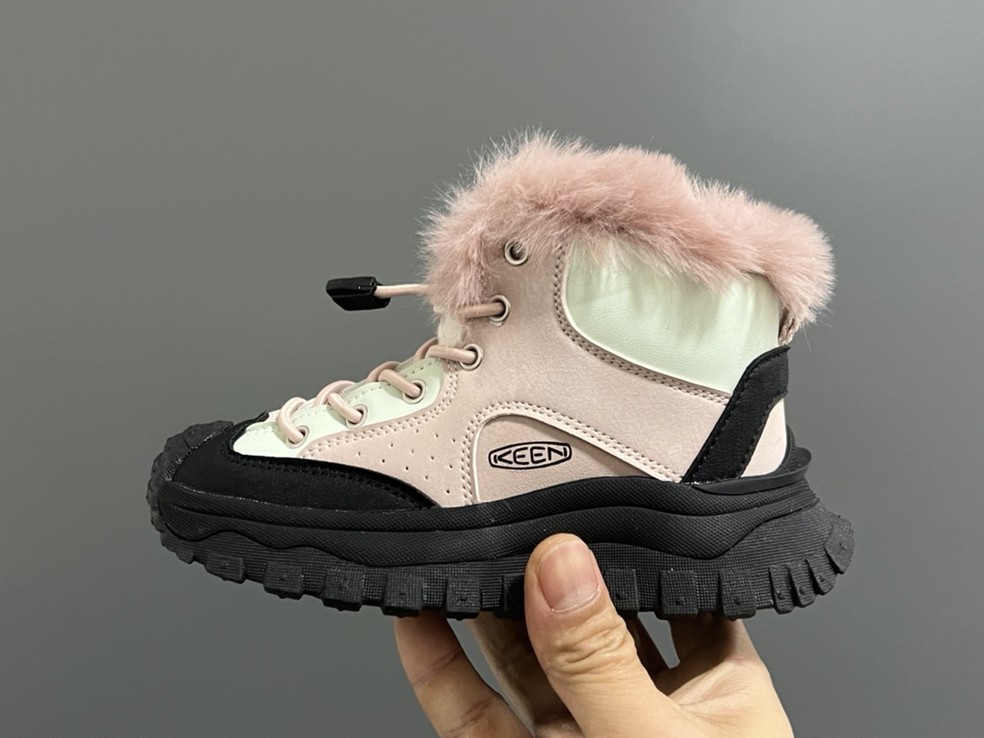 图片[4]-加绒KEEN高帮松紧扣儿童雪地靴 尺码：26-37 内里加绒加厚，保暖又舒适❄️ 潮牌KEEN设计，户外超合适✔️ 松紧扣设计，穿脱方便✌🏻 轮胎橡胶耐磨防滑大底，脚感不言而喻☁️.-选品中心