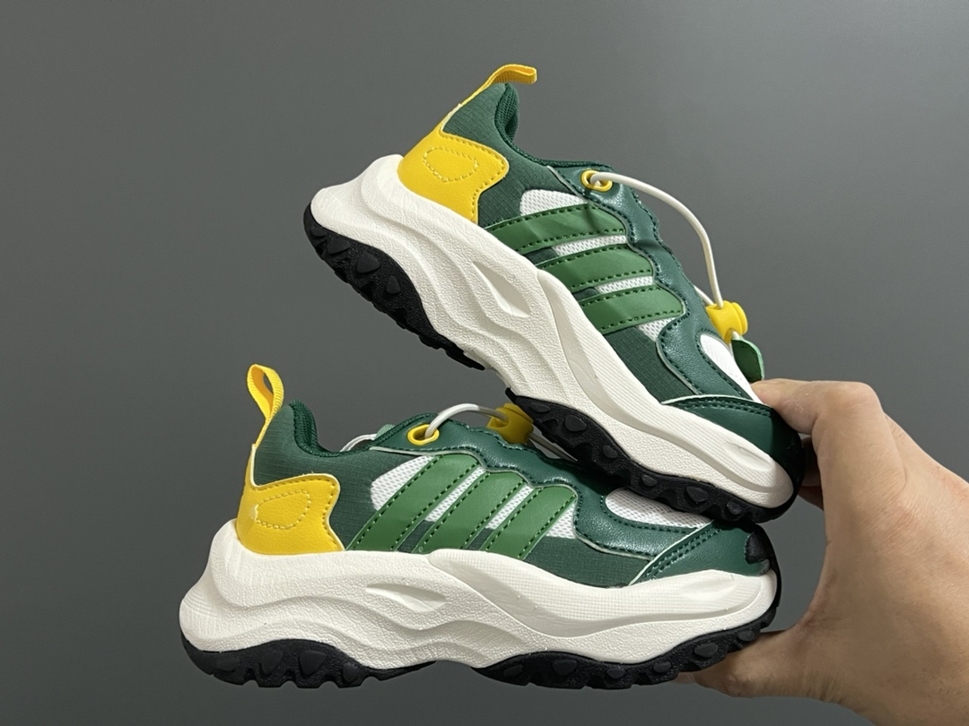 图片[9]-A家新款松紧扣儿童老爹运动鞋 尺码：24-37码 经典Adidas老爹款🆕 松紧扣设计，穿脱方便✌🏻 优质皮料拼接，质感满满💯 橡胶耐磨防滑大底，脚感不言而喻☁️-选品中心