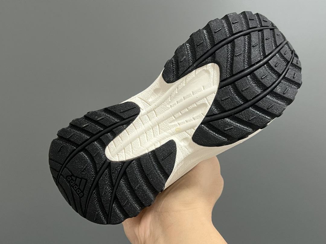 图片[8]-A家新款松紧扣儿童老爹运动鞋 尺码：24-37码 经典Adidas老爹款🆕 松紧扣设计，穿脱方便✌🏻 优质皮料拼接，质感满满💯 橡胶耐磨防滑大底，脚感不言而喻☁️-选品中心