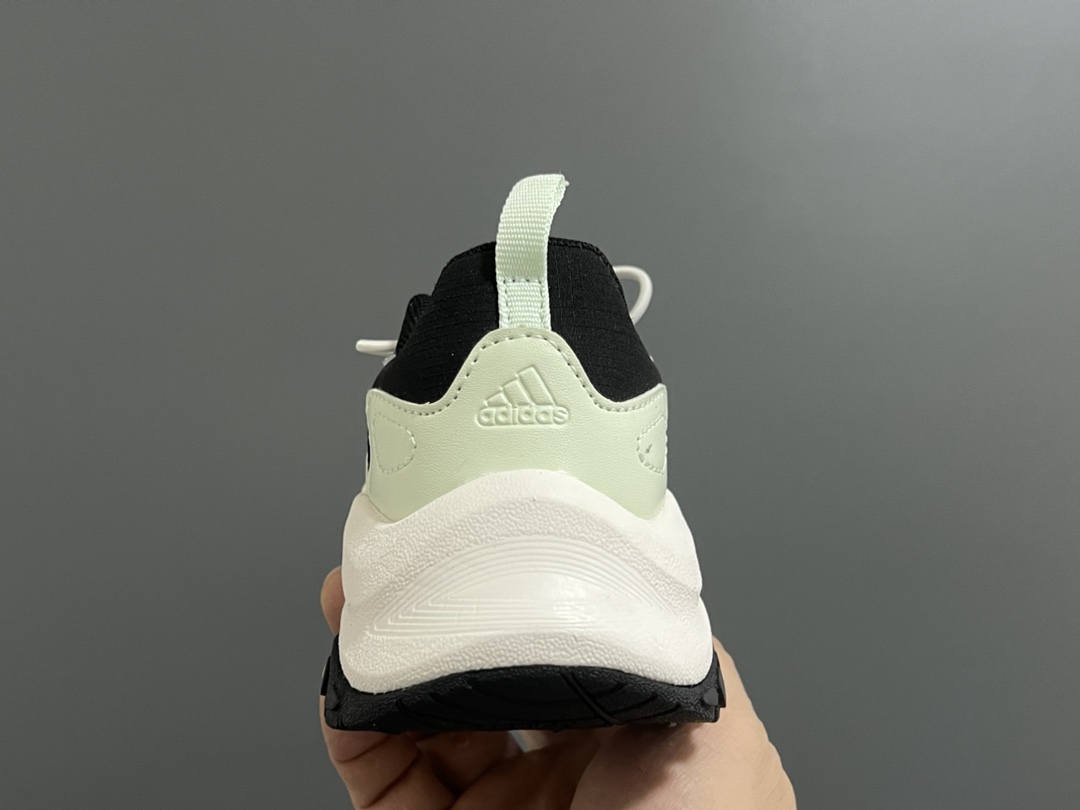 High-Quality Leather Adidas Sneakers for Kids and Dads: Stylish and Comfortable Footwear - 图片 7