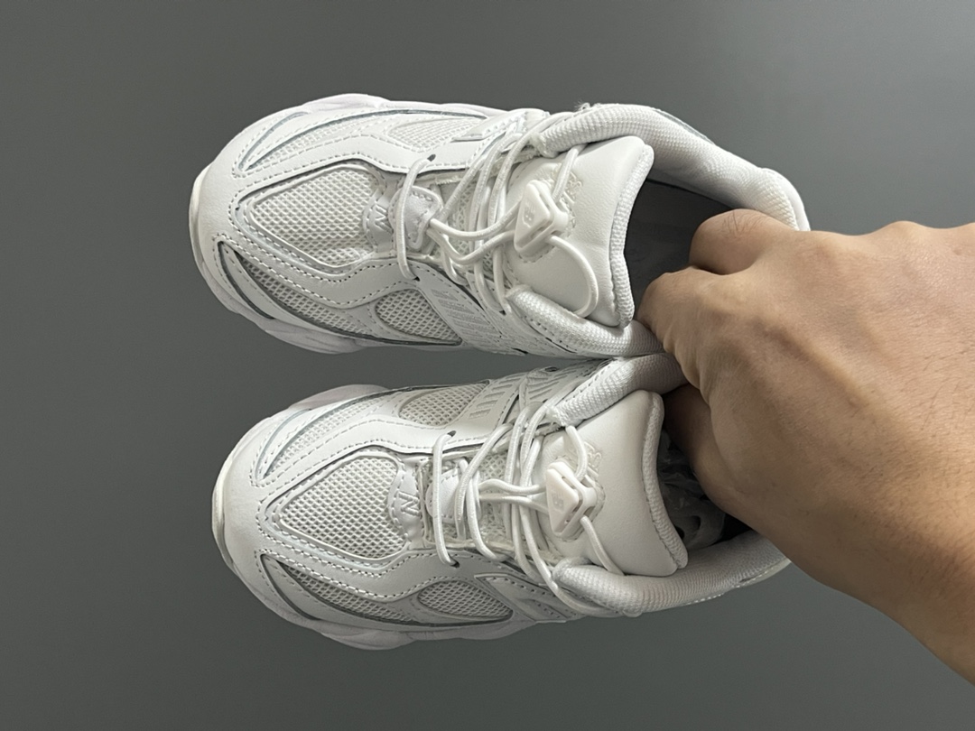 专G版牛B9060松紧扣儿童老爹运动鞋 尺码：24-36码 经典NB9060老爹款🆕 松紧扣设计，附赠一对鞋带，穿脱方便✌🏻 老爹款式设计，百搭又时髦✨-选品中心