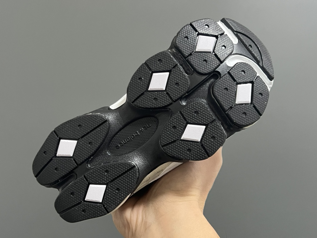 图片[5]-专G版牛B9060松紧扣儿童老爹运动鞋 尺码：24-36码 经典NB9060老爹款🆕 松紧扣设计，附赠一对鞋带，穿脱方便✌🏻 老爹款式设计，百搭又时髦✨-选品中心