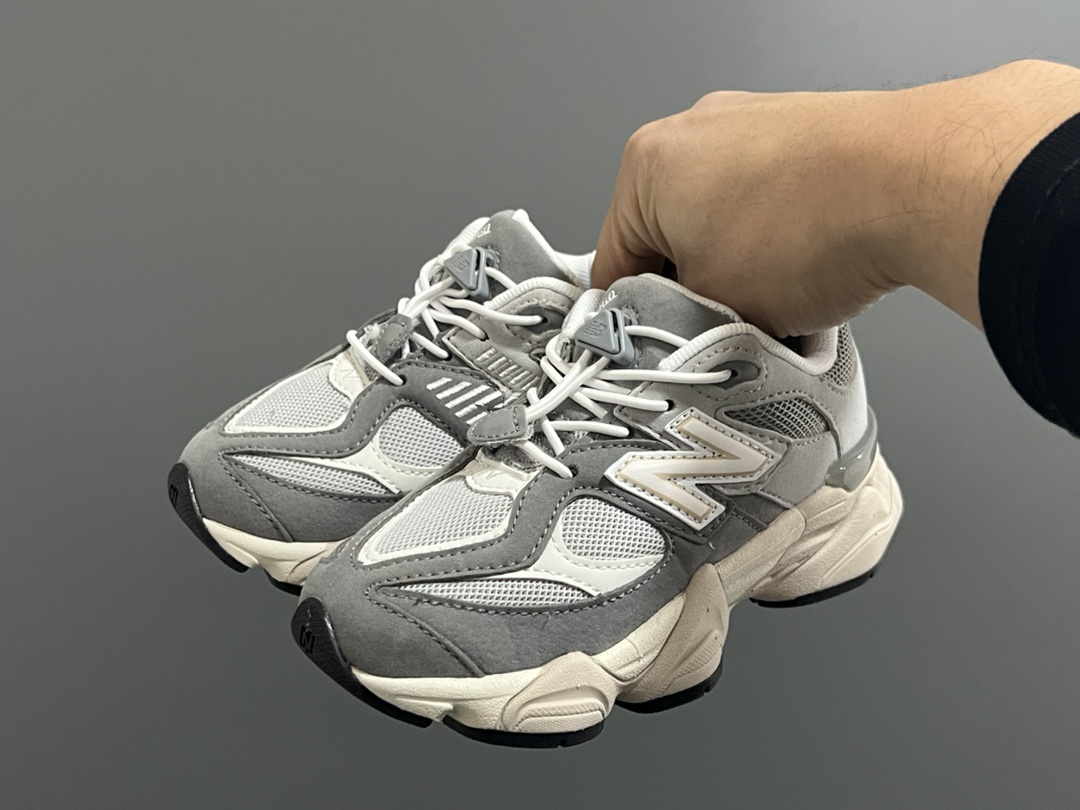 图片[2]-专G版牛B9060松紧扣儿童老爹运动鞋 尺码：24-36码 经典NB9060老爹款🆕 松紧扣设计，附赠一对鞋带，穿脱方便✌🏻 老爹款式设计，百搭又时髦✨-选品中心