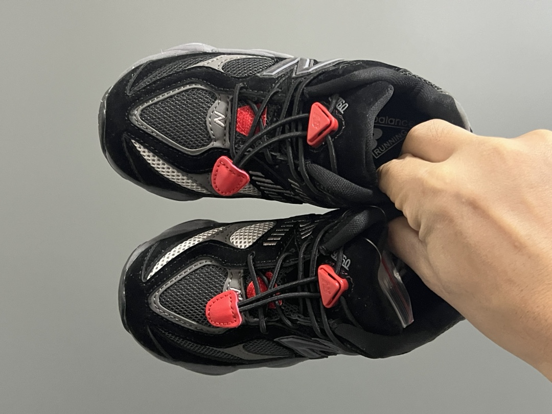 专G版牛B9060松紧扣儿童老爹运动鞋 尺码：24-36码 经典NB9060老爹款🆕 松紧扣设计，附赠一对鞋带，穿脱方便✌🏻 老爹款式设计，百搭又时髦✨-选品中心