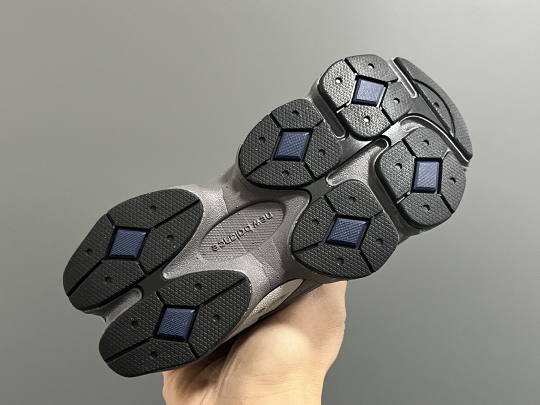 图片[5]-专G版牛B9060松紧扣儿童老爹运动鞋 尺码：24-36码 经典NB9060老爹款🆕 松紧扣设计，附赠一对鞋带，穿脱方便✌🏻 老爹款式设计，百搭又时髦✨-选品中心