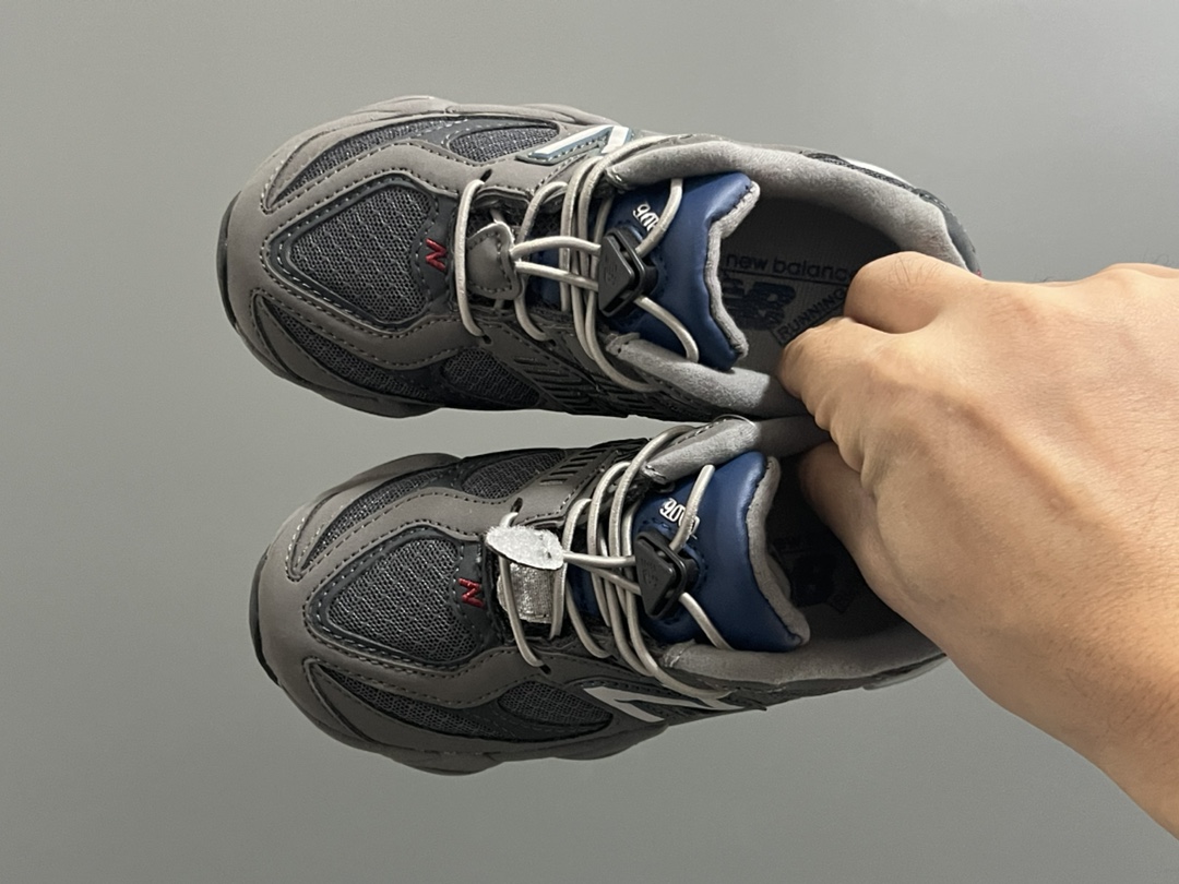 专G版牛B9060松紧扣儿童老爹运动鞋 尺码：24-36码 经典NB9060老爹款🆕 松紧扣设计，附赠一对鞋带，穿脱方便✌🏻 老爹款式设计，百搭又时髦✨-选品中心