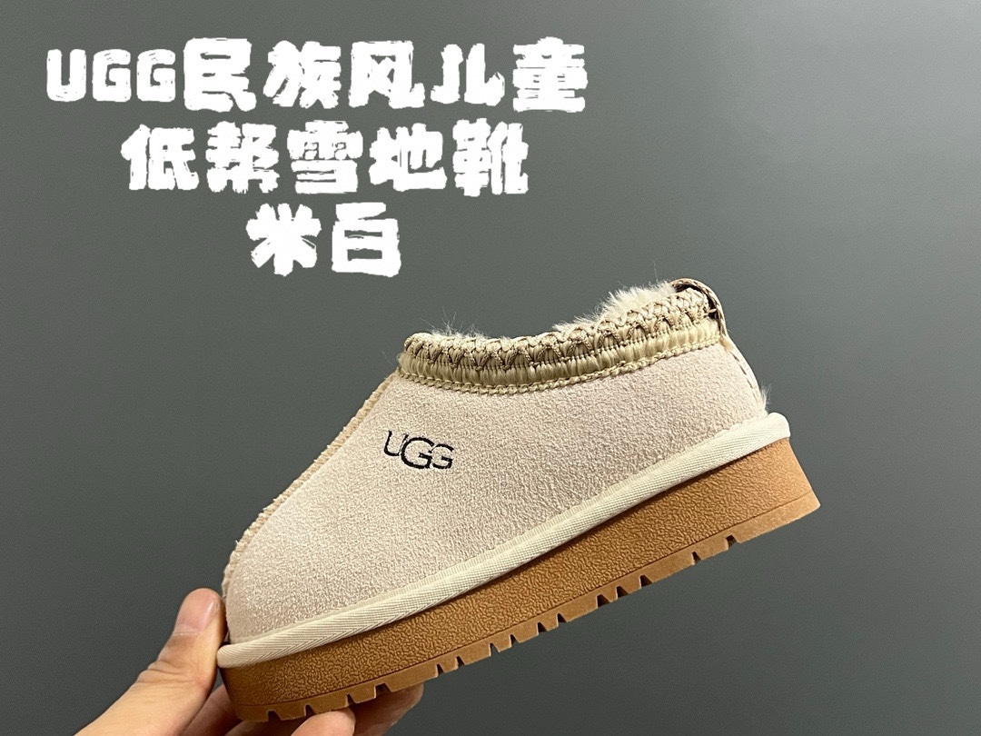 图片[2]-UGG民族风儿童低帮雪地靴 尺码：25-37码 经典UGG系列❄️ 民族风细节，质感满满💯 内里加绒加厚，保暖又舒适☁️ 橡胶耐克防滑大底，脚感超赞👍🏻-选品中心