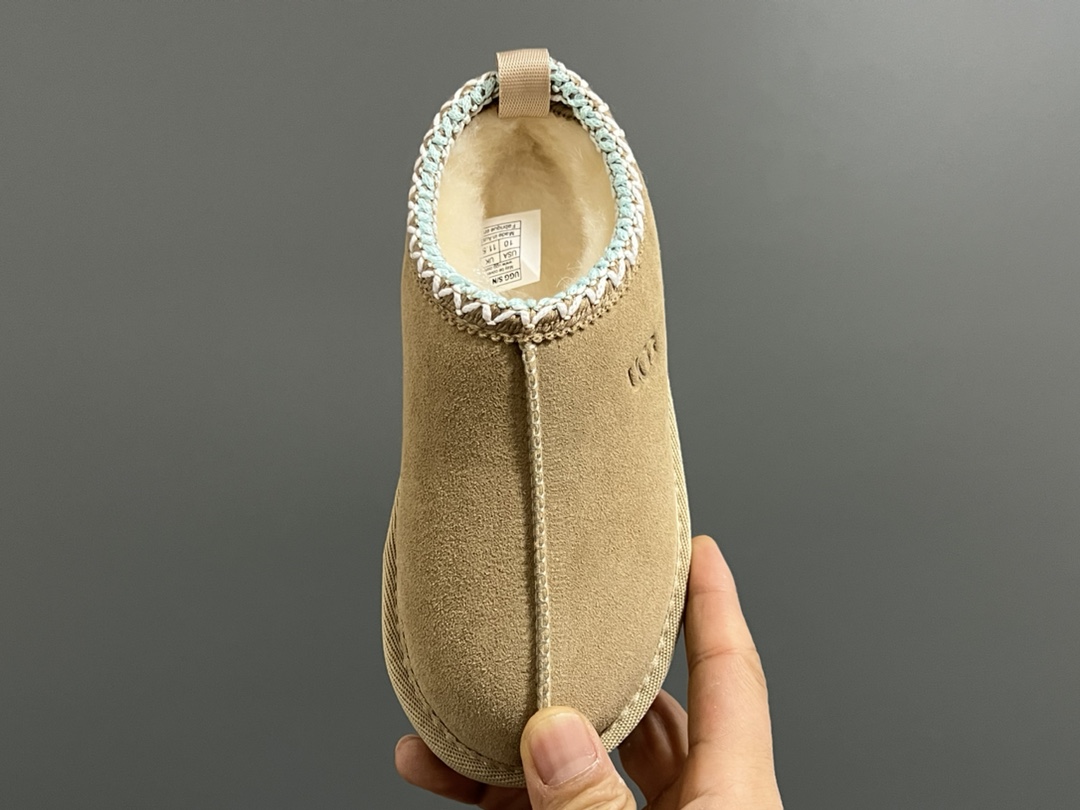 图片[8]-U家新款塔茨儿童亲子一脚蹬棉鞋 尺码：26-39码 经典UGG塔茨系列🆕 正确版来袭🔥 细节做工超精致 超轻EVA大底，脚感超赞👍🏻-选品中心