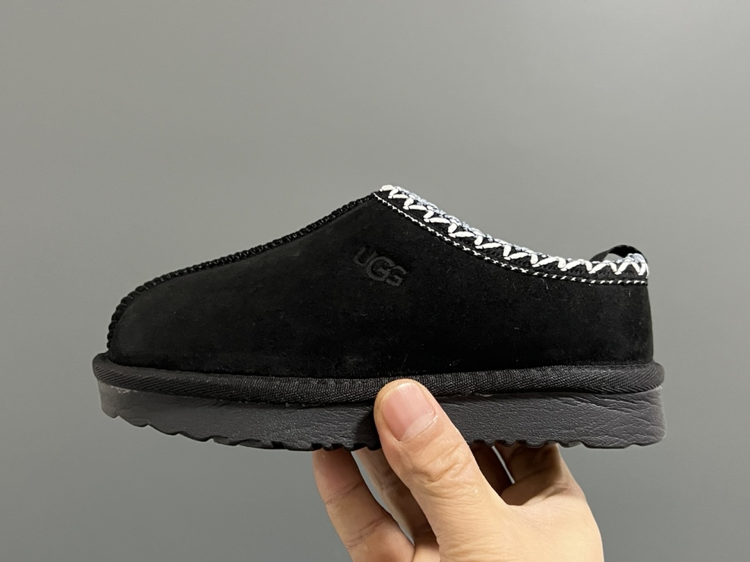 图片[4]-U家新款塔茨儿童亲子一脚蹬棉鞋 尺码：26-39码 经典UGG塔茨系列🆕 正确版来袭🔥 细节做工超精致 超轻EVA大底，脚感超赞👍🏻-选品中心