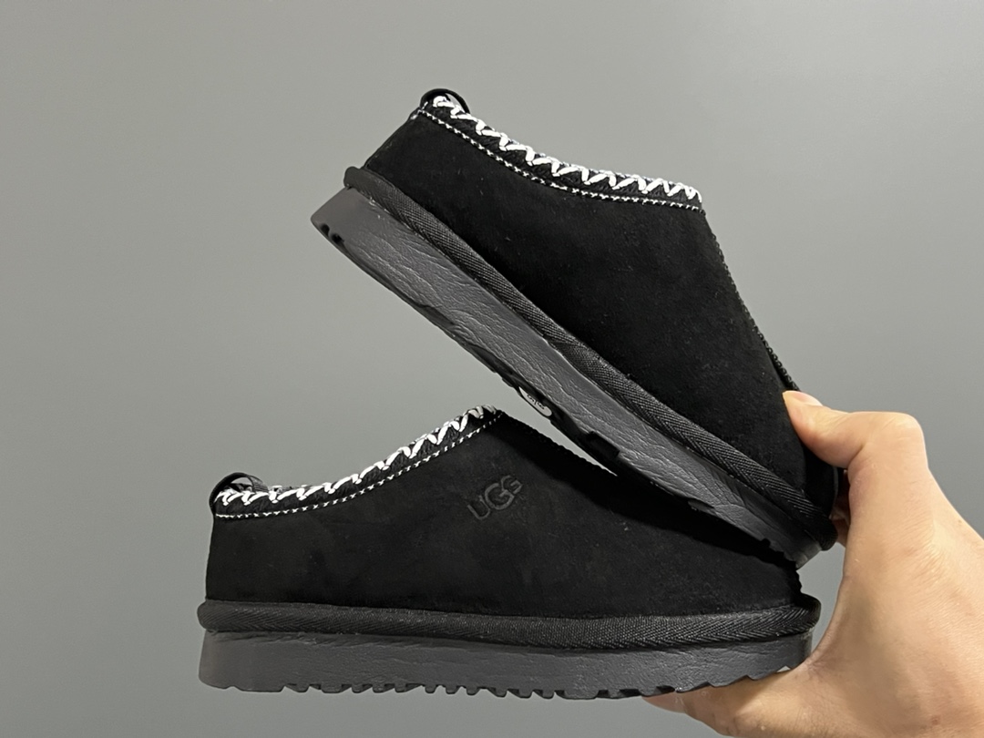 图片[9]-U家新款塔茨儿童亲子一脚蹬棉鞋 尺码：26-39码 经典UGG塔茨系列🆕 正确版来袭🔥 细节做工超精致 超轻EVA大底，脚感超赞👍🏻-选品中心