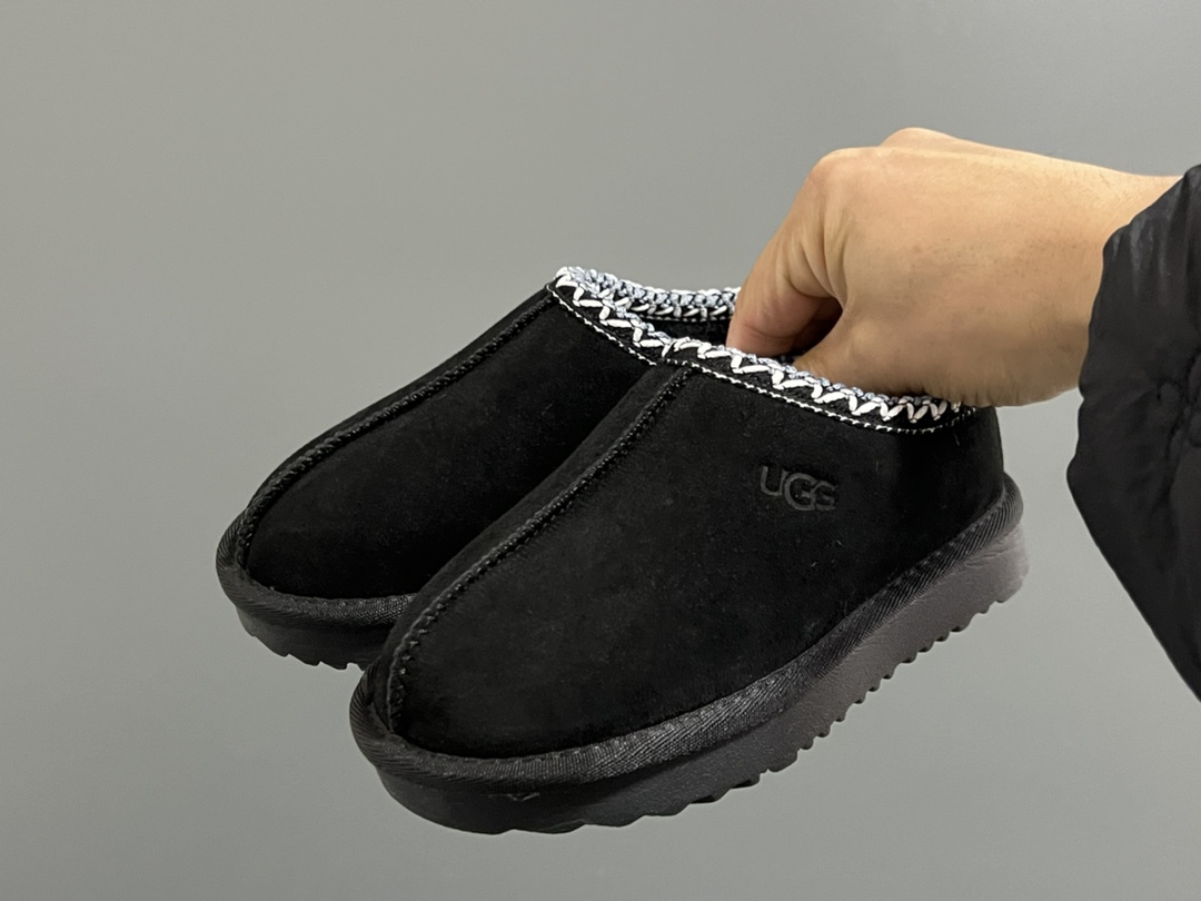 图片[2]-U家新款塔茨儿童亲子一脚蹬棉鞋 尺码：26-39码 经典UGG塔茨系列🆕 正确版来袭🔥 细节做工超精致 超轻EVA大底，脚感超赞👍🏻-选品中心