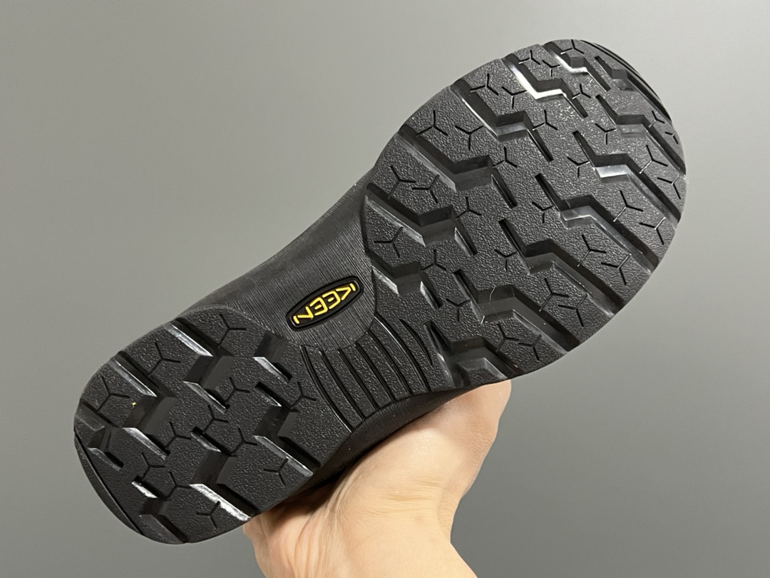 图片[6]-KEEN潮牌一代情侣户外山系徒步登山运动鞋 户外大佬出品🔥 优质麂皮面料，防水材质✌🏻 橡胶耐磨防滑大底，脚感超赞👍🏻 丑萌丑萌的超可爱😍 尺码：35 36 37 38 39 40 41 42 43 44 45（四色女码）-选品中心