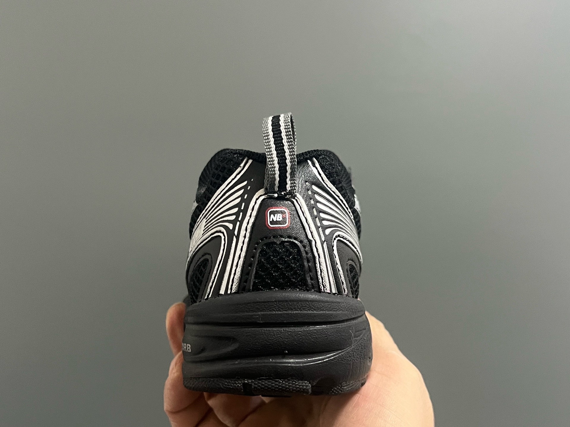 图片[7]-代 牛B新款740松紧带儿童运动鞋 尺码：26-37码 经典NB740老爹款🆕 优质网面皮料拼接，质感满满💯 松紧带设计，穿脱超方便✌🏻-选品中心