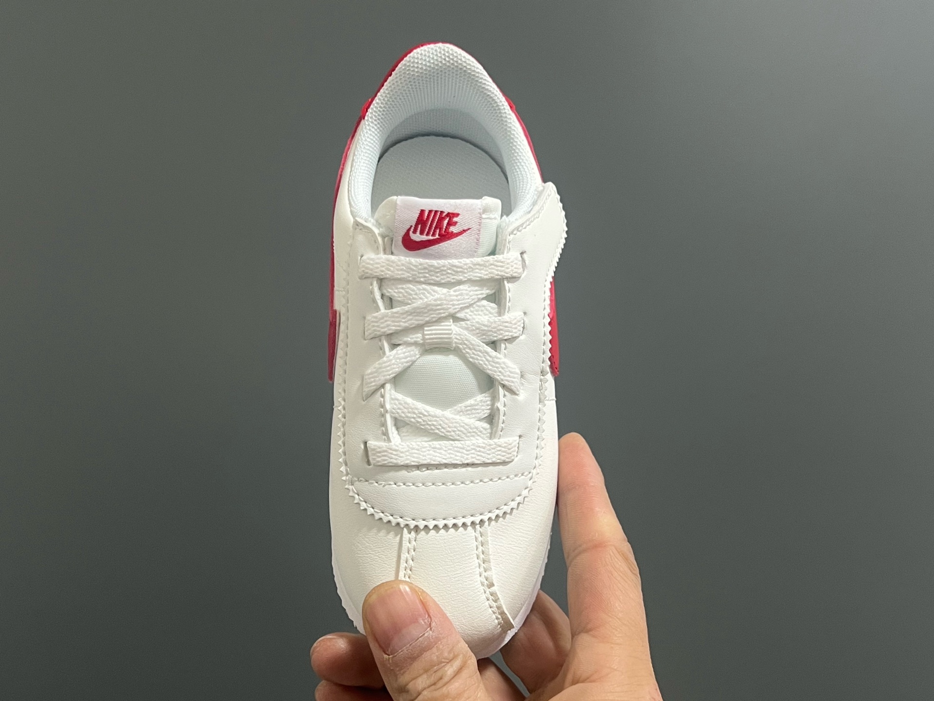 图片[7]-阿甘经典魔术贴大小童儿童运动鞋 尺码：22-37码 经典阿甘子弹头系列🆕 优质皮料，质感满满💯 大小童匠心打造❤️ 魔术贴设计，穿脱超方便✌🏻-选品中心