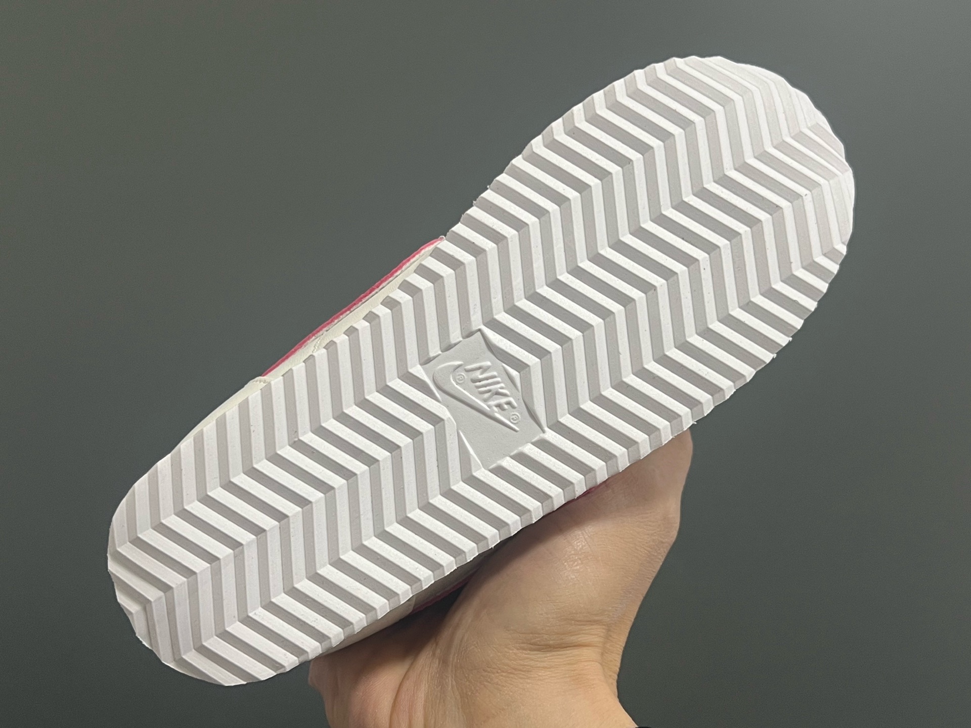 图片[8]-新款阿甘松紧带魔术贴大小童儿童运动鞋22-37码 优质皮料，质感满满💯 大小童匠心打造❤️ 魔术贴设计，穿脱超方便✌🏻-选品中心