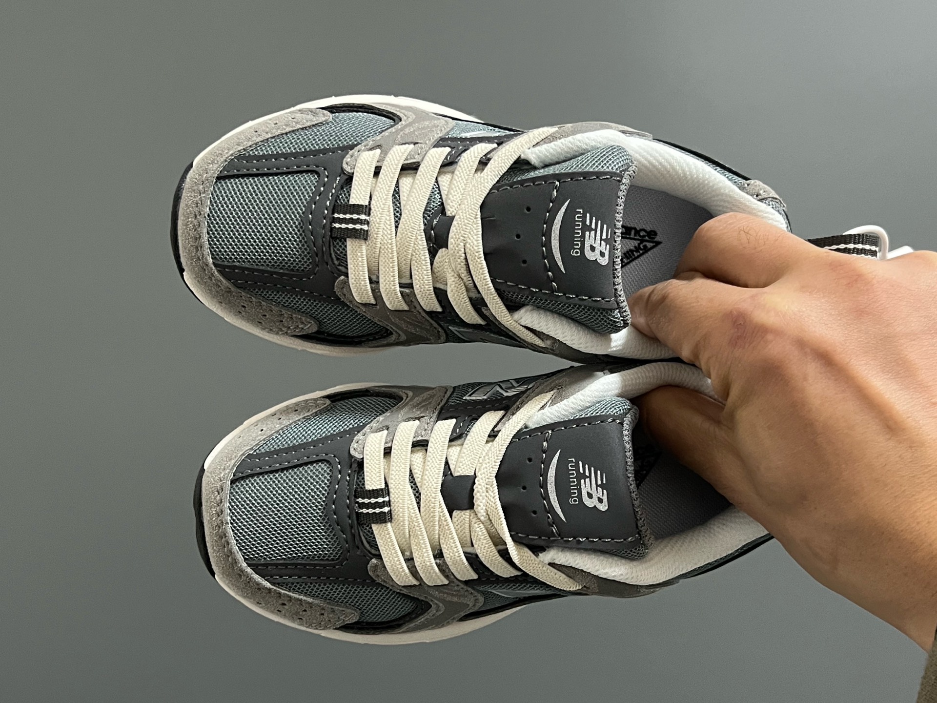 原单版牛B新款530网面儿童松紧带老爹运动鞋 尺码：26-37码 新工厂新工艺❤️ 经典NB530老爹款🆕 松紧带设计钱，穿脱超方便✌🏻 老爹款百搭又时髦✨-选品中心