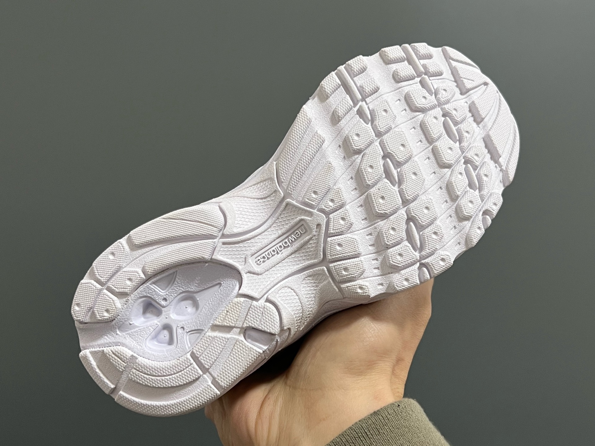 图片[5]-原单版牛B新款530网面儿童松紧带老爹运动鞋 尺码：26-37码 新工厂新工艺❤️ 经典NB530老爹款🆕 松紧带设计钱，穿脱超方便✌🏻 老爹款百搭又时髦✨-选品中心