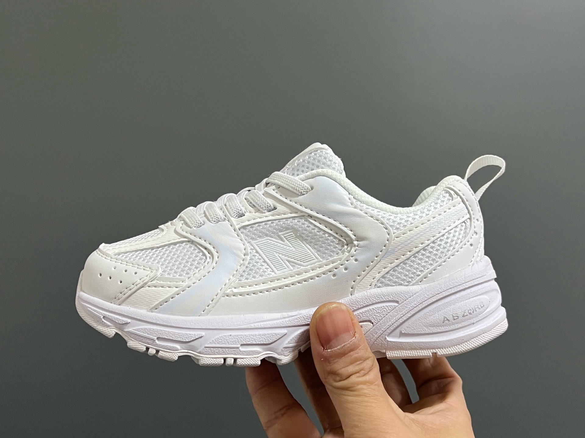 图片[4]-原单版牛B新款530网面儿童松紧带老爹运动鞋 尺码：26-37码 新工厂新工艺❤️ 经典NB530老爹款🆕 松紧带设计钱，穿脱超方便✌🏻 老爹款百搭又时髦✨-选品中心