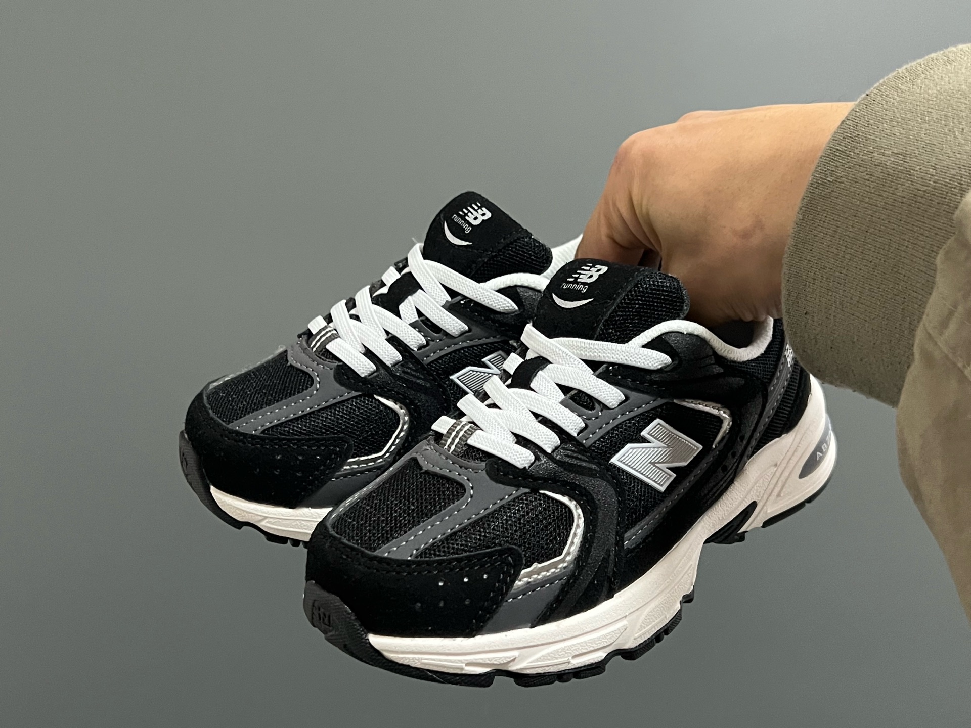 图片[2]-原单版牛B新款530网面儿童松紧带老爹运动鞋 尺码：26-37码 新工厂新工艺❤️ 经典NB530老爹款🆕 松紧带设计钱，穿脱超方便✌🏻 老爹款百搭又时髦✨-选品中心