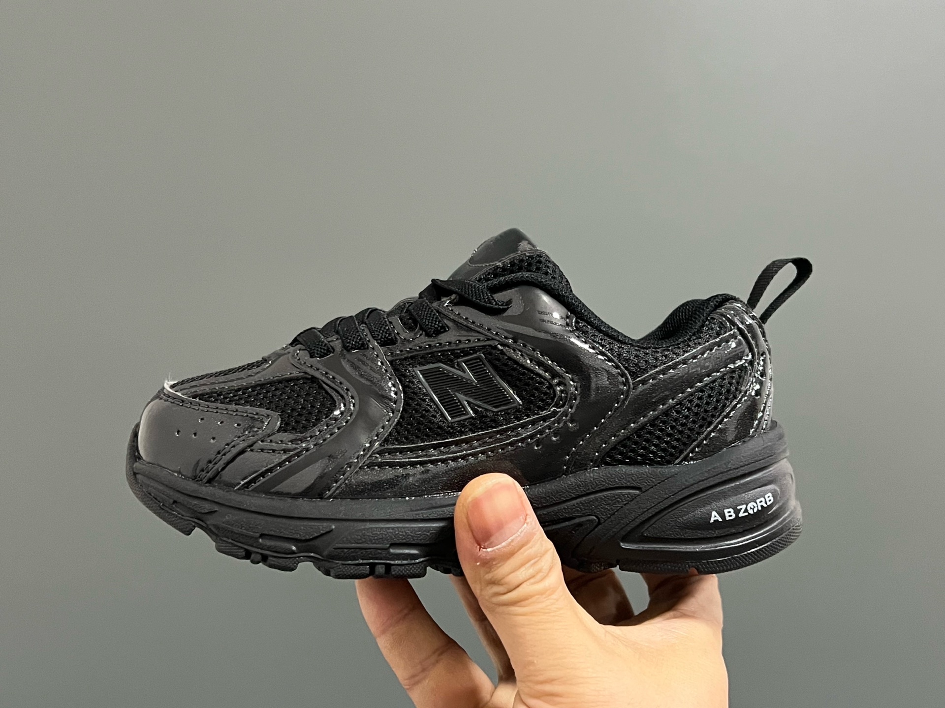 图片[4]-原单版牛B新款530网面儿童松紧带老爹运动鞋 尺码：26-37码 新工厂新工艺❤️ 经典NB530老爹款🆕 松紧带设计钱，穿脱超方便✌🏻 老爹款百搭又时髦✨-选品中心