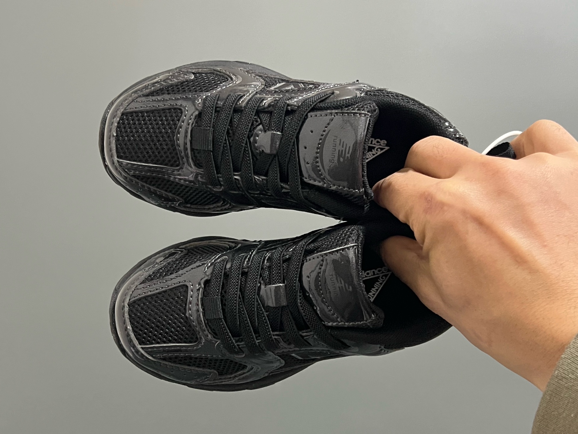 原单版牛B新款530网面儿童松紧带老爹运动鞋 尺码：26-37码 新工厂新工艺❤️ 经典NB530老爹款🆕 松紧带设计钱，穿脱超方便✌🏻 老爹款百搭又时髦✨-选品中心