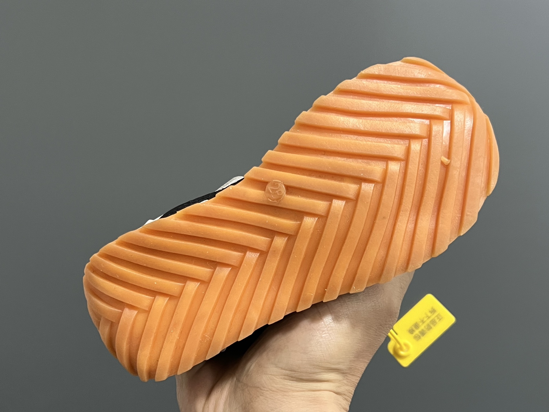 High-quality Leather Sneakers for Kids: Retro Style, Classic, and Stylish! - 图片 5