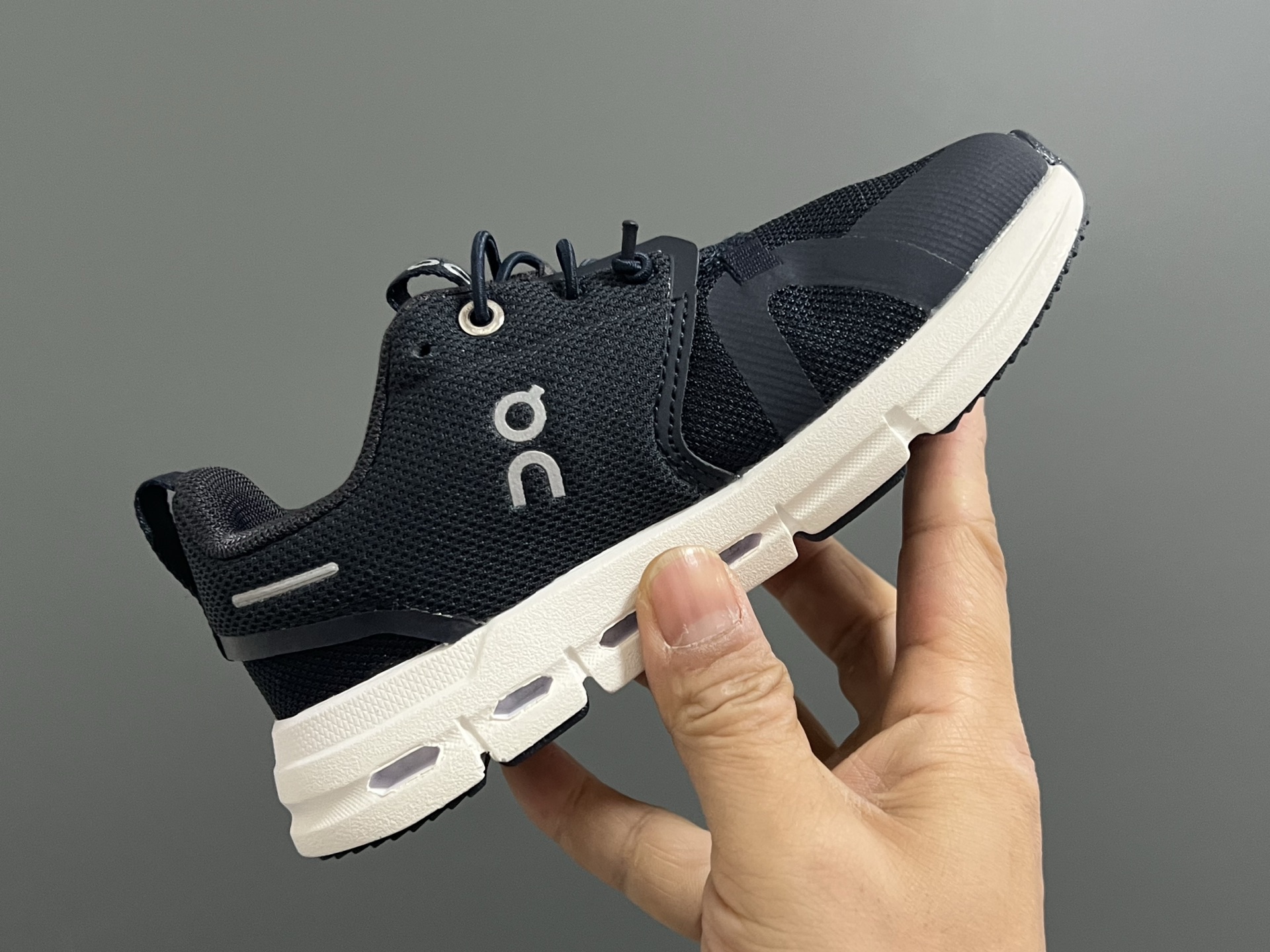 图片[5]-昂跑新款6代松紧带儿童运动鞋26-37码 小众的昂跑品牌🆕穿上就会爱上❤️ 松紧带设计，穿脱超方便✌🏻 透气舒适鞋面，质感满满💯-选品中心