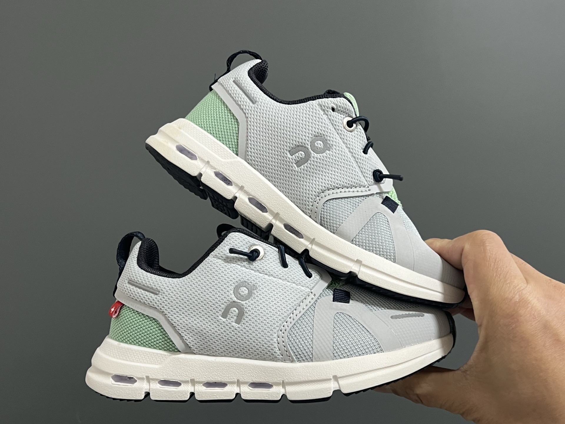 图片[9]-昂跑新款6代松紧带儿童运动鞋26-37码 小众的昂跑品牌🆕穿上就会爱上❤️ 松紧带设计，穿脱超方便✌🏻 透气舒适鞋面，质感满满💯-选品中心