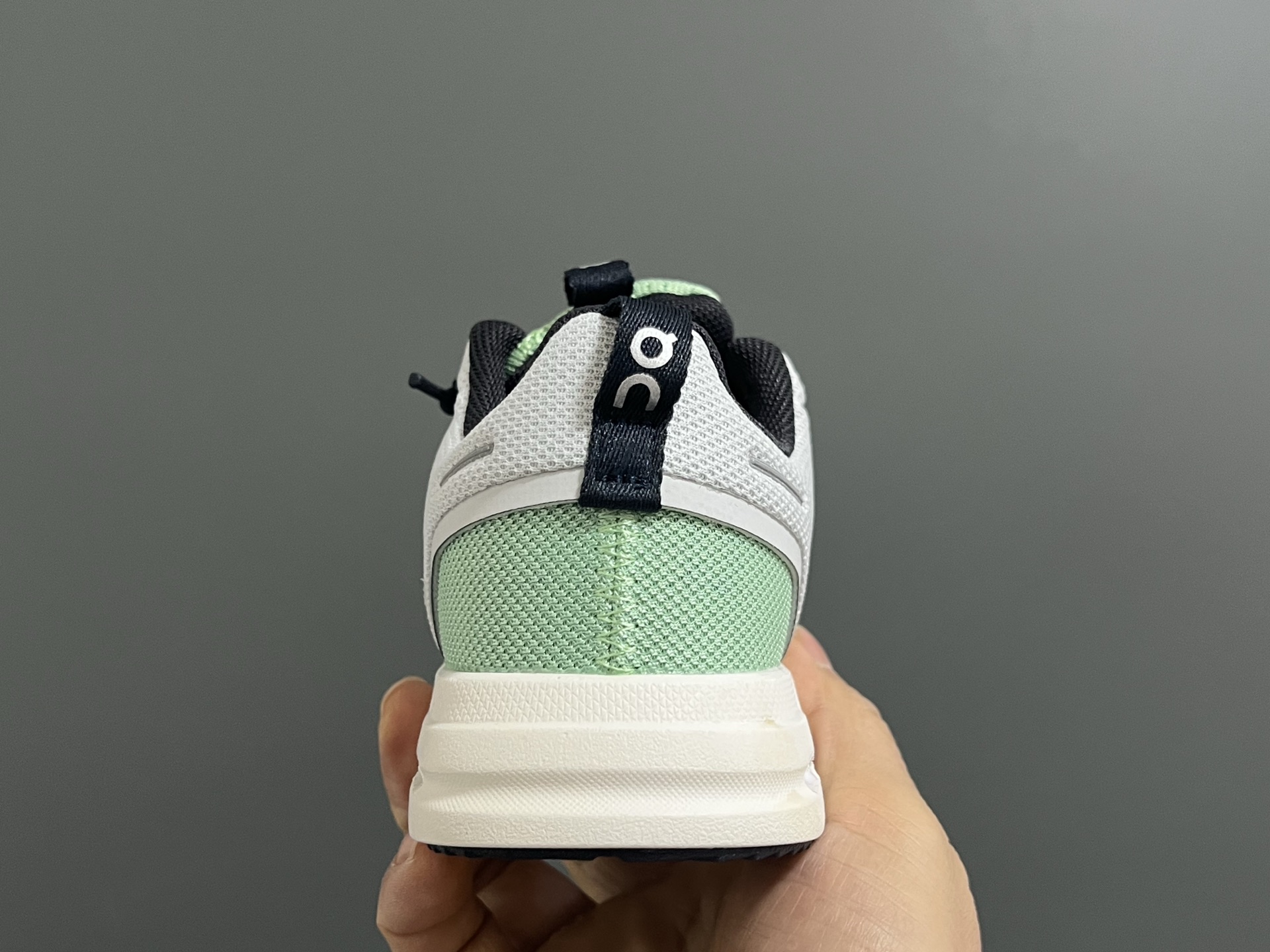 图片[7]-昂跑新款6代松紧带儿童运动鞋26-37码 小众的昂跑品牌🆕穿上就会爱上❤️ 松紧带设计，穿脱超方便✌🏻 透气舒适鞋面，质感满满💯-选品中心