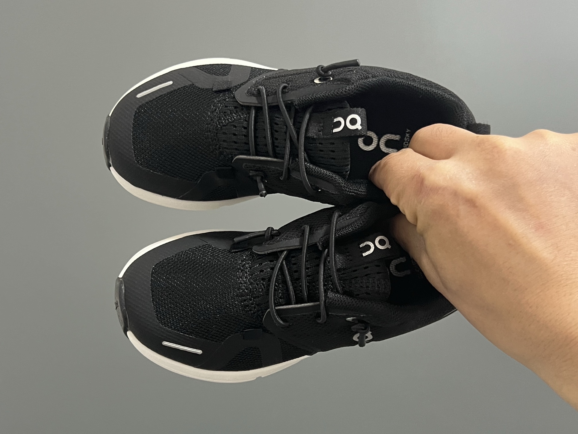 昂跑新款6代松紧带儿童运动鞋26-37码 小众的昂跑品牌🆕穿上就会爱上❤️ 松紧带设计，穿脱超方便✌🏻 透气舒适鞋面，质感满满💯-选品中心