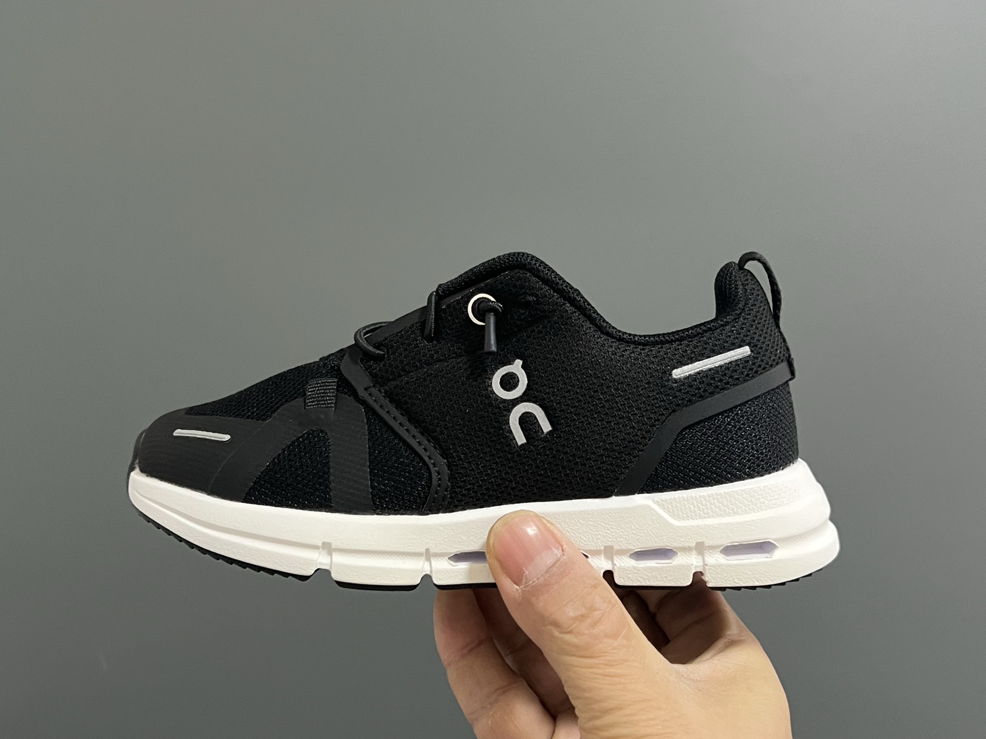 图片[3]-昂跑新款6代松紧带儿童运动鞋26-37码 小众的昂跑品牌🆕穿上就会爱上❤️ 松紧带设计，穿脱超方便✌🏻 透气舒适鞋面，质感满满💯-选品中心