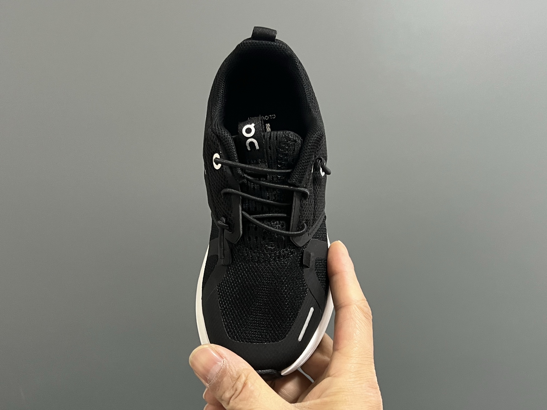 图片[4]-昂跑新款6代松紧带儿童运动鞋26-37码 小众的昂跑品牌🆕穿上就会爱上❤️ 松紧带设计，穿脱超方便✌🏻 透气舒适鞋面，质感满满💯-选品中心