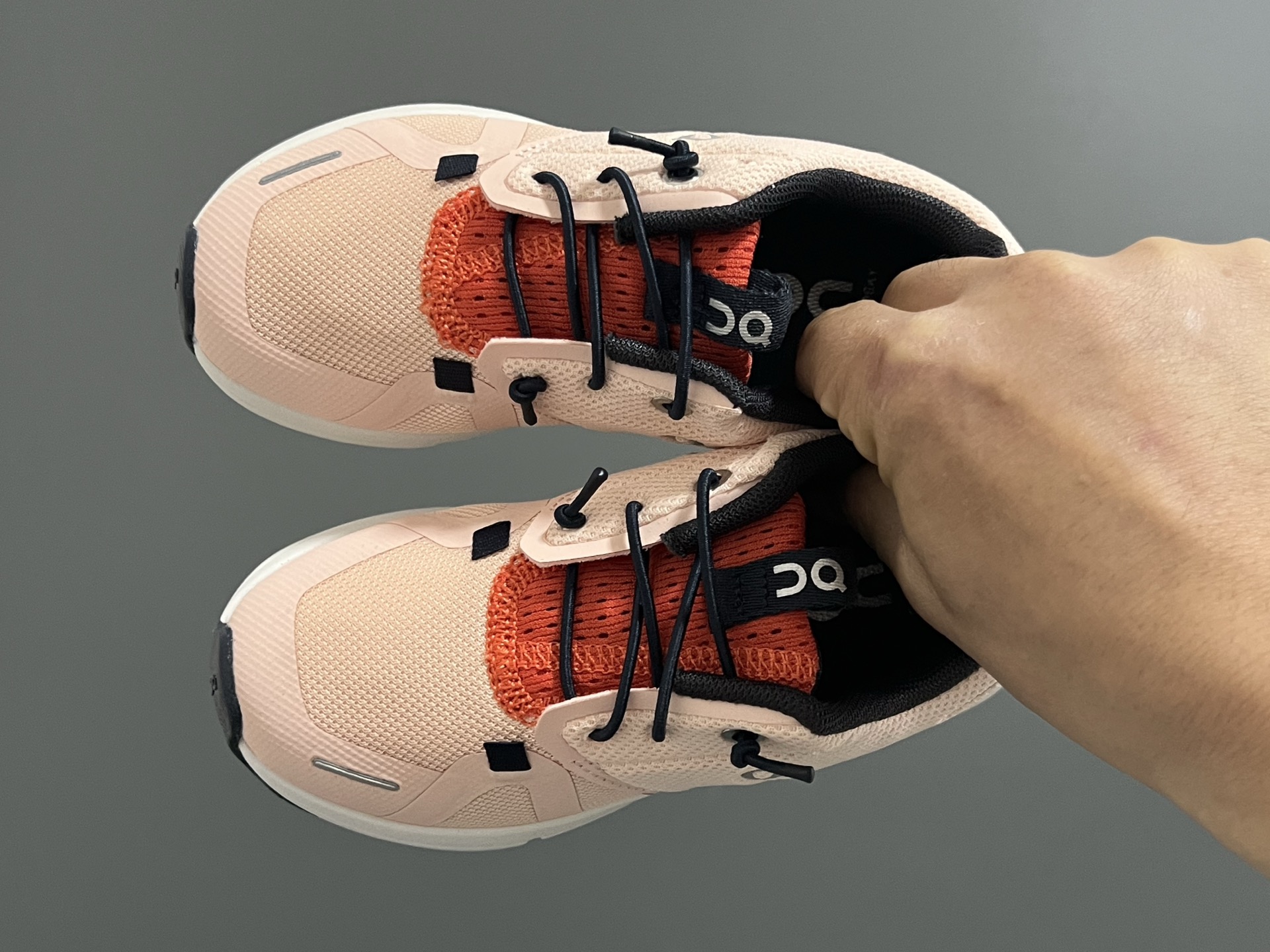 昂跑新款6代松紧带儿童运动鞋26-37码 小众的昂跑品牌🆕穿上就会爱上❤️ 松紧带设计，穿脱超方便✌🏻 透气舒适鞋面，质感满满💯-选品中心