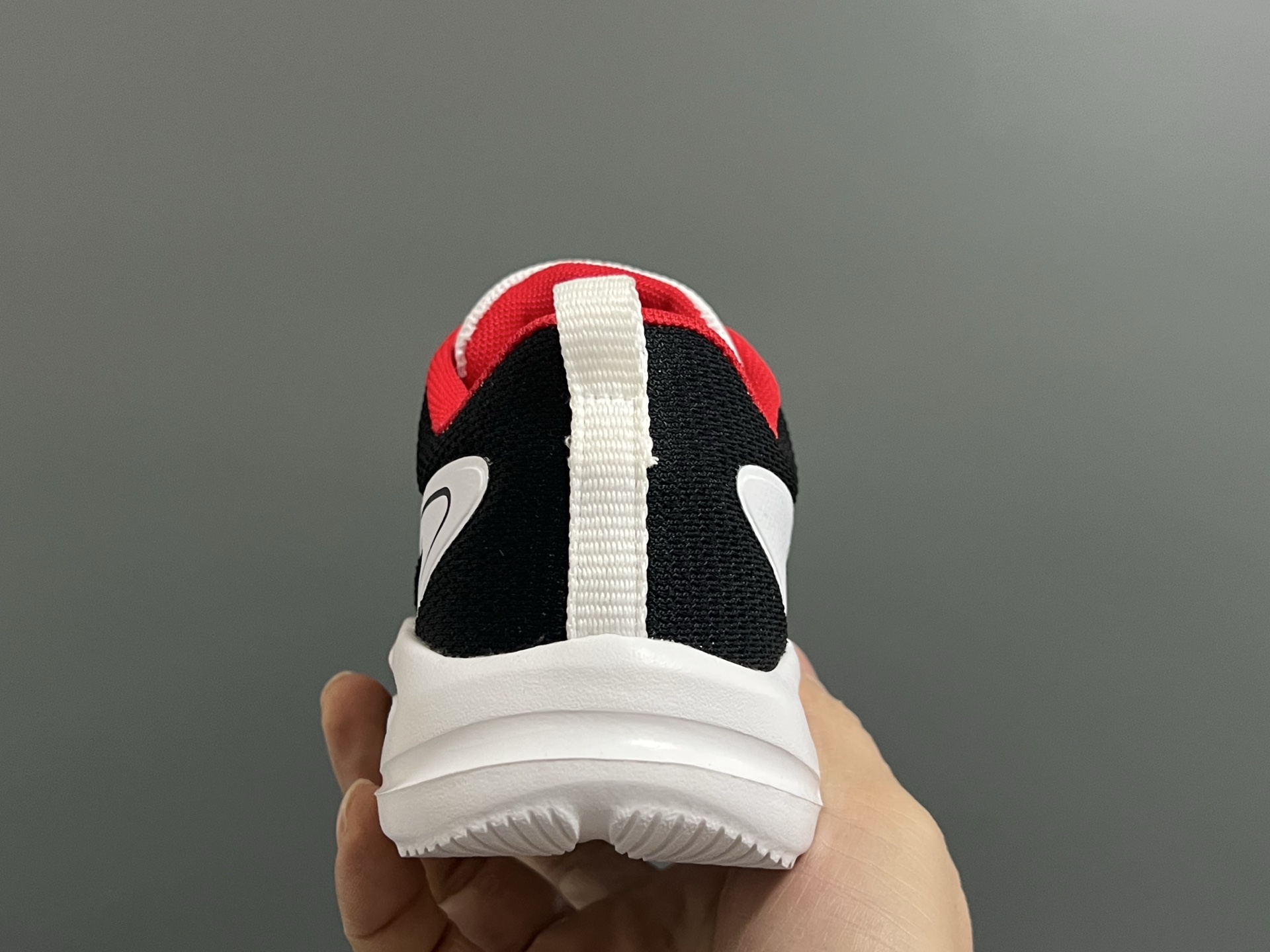 “New FILA Children’s Training Shoes with BoA Lock Design for Comfortable Fit” - 图片 8