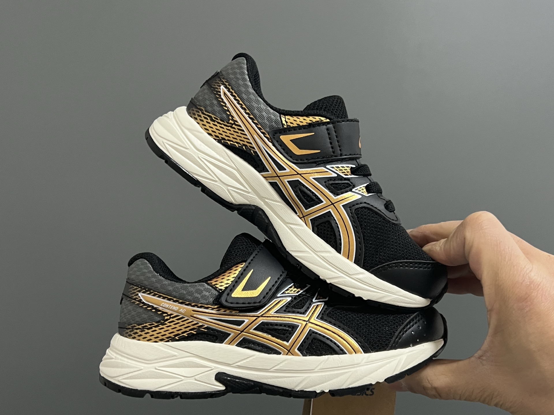 图片[9]-YSS新款魔术贴儿童缓震运动鞋 尺码：22-37码 经典YSS运动系列🔥 魔术贴松紧带设计，穿脱方便✌🏻 原装耐磨防滑大底，脚感不言而喻☁️-选品中心