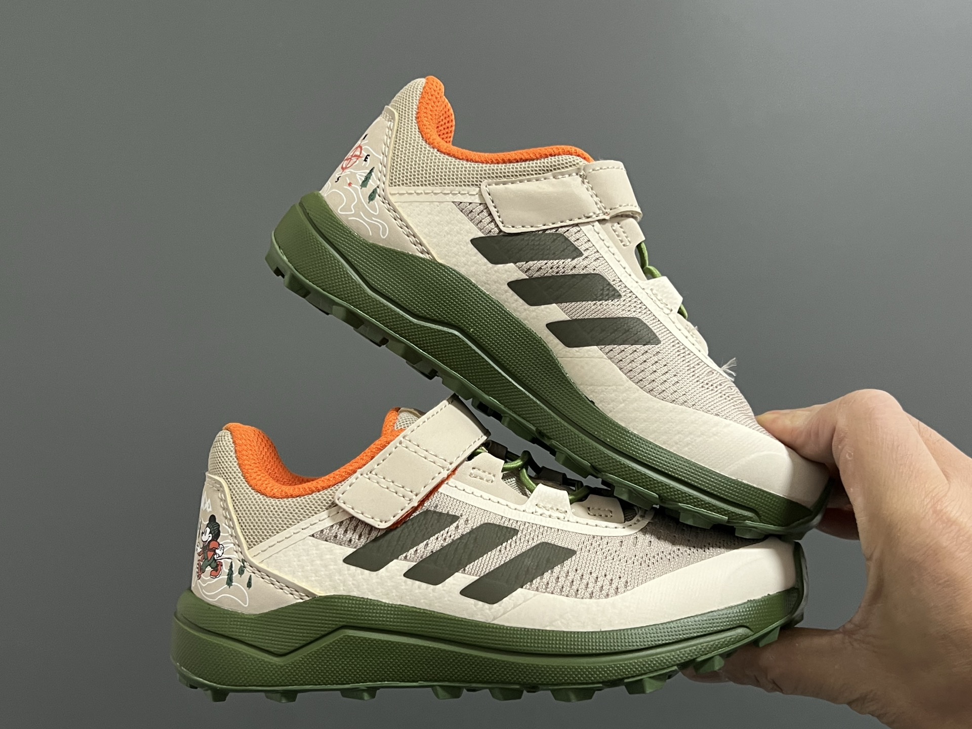 图片[9]-AD乐高联名户外轻便魔术贴儿童运动鞋26-37码 超赞的乐高联名系✔️ 高密度针织鞋面，质感超软超舒服☁️ 抓地力超强的橡胶大底，脚感不言而喻✌🏻-选品中心