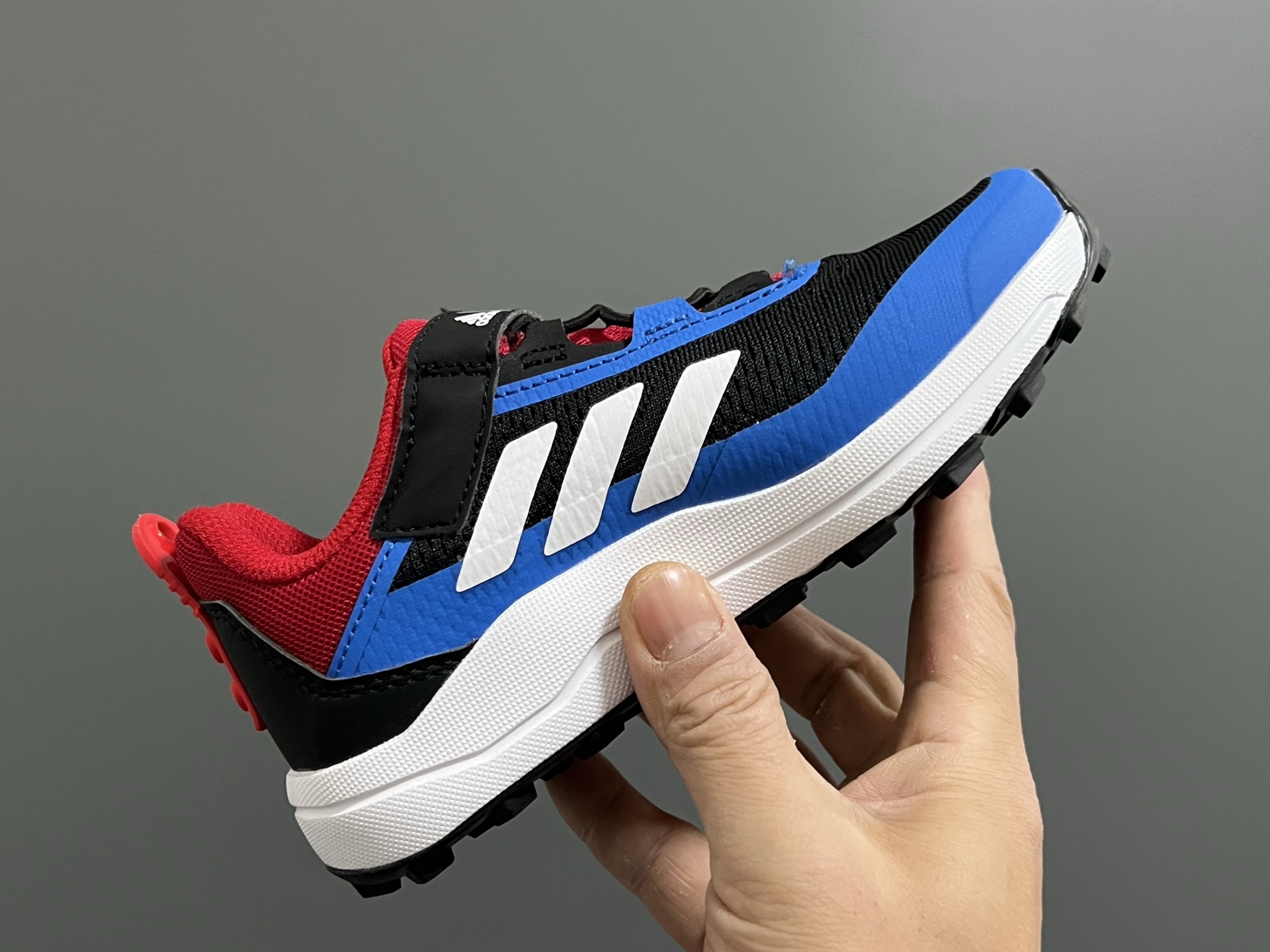 图片[6]-AD乐高联名户外轻便魔术贴儿童运动鞋26-37码 超赞的乐高联名系✔️ 高密度针织鞋面，质感超软超舒服☁️ 抓地力超强的橡胶大底，脚感不言而喻✌🏻-选品中心